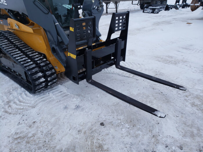Pallet fork attachment outside in snow