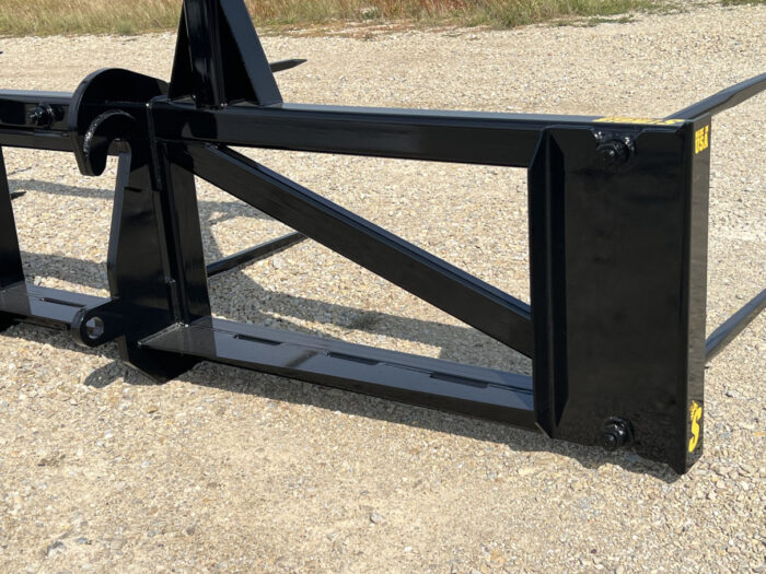 Wheel Loader Bale Spear – Series 5 (BS5-3) 3 Bale or (BS5-5) 5 Bale Large Round Bale Mover - Image 5