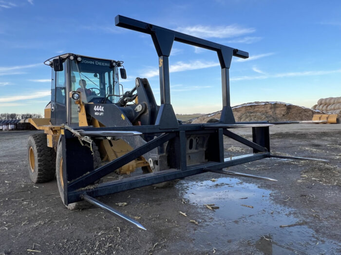 Tractor Bale Spear – Series 5 (BS5-3) 3 Bale or (BS5-5) 5 Bale Large Round Bale Mover - Image 9